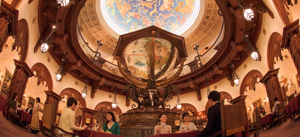 https://www.tokyodisneyresort.jp/en/tds/restaurant/detail/412/